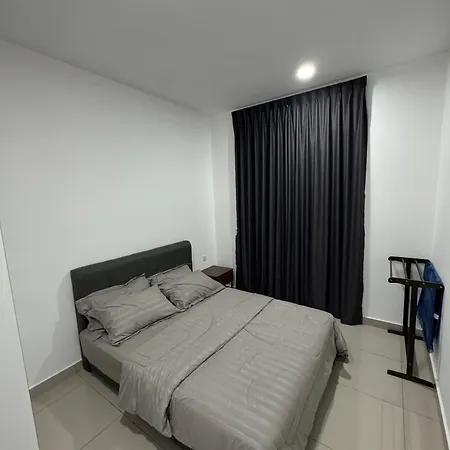 Qila Homestay At Desaru Utama Bandar Penawar Exterior photo