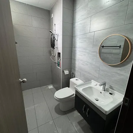 Qila Homestay At Desaru Utama Bandar Penawar Exterior photo